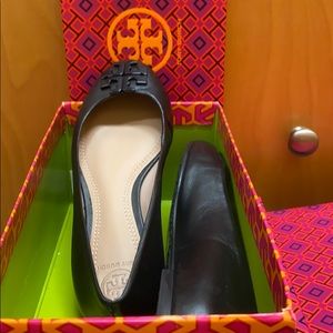 Tory Burch flat shoes